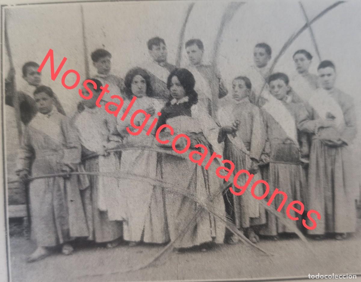 Coleccionismo de Revistas y Peri&oacute;dicos: San Celoni Barcelona procesi&oacute;n Semana Santa ni&ntilde;os foto revista princ siglo XX 191K