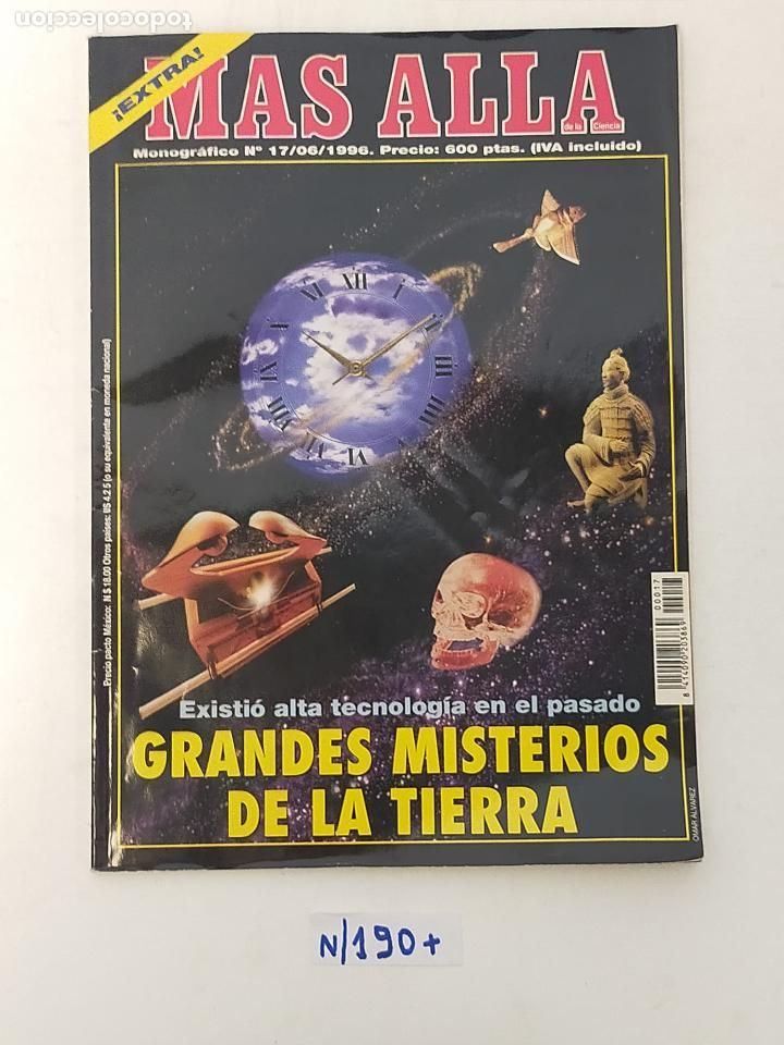 Sammeln von Zeitschriften und Zeitungen: Revista M&aacute;s All&aacute;