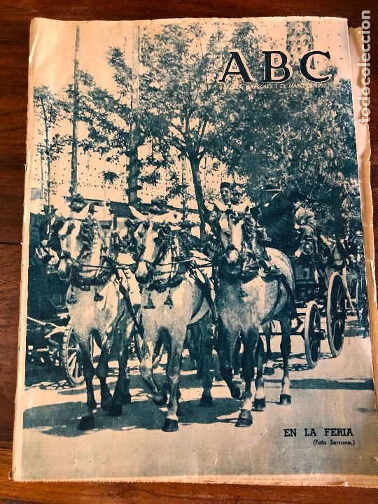 Coleccionismo de Revistas y Peri&oacute;dicos: ABC 1 DE MAYO 1957