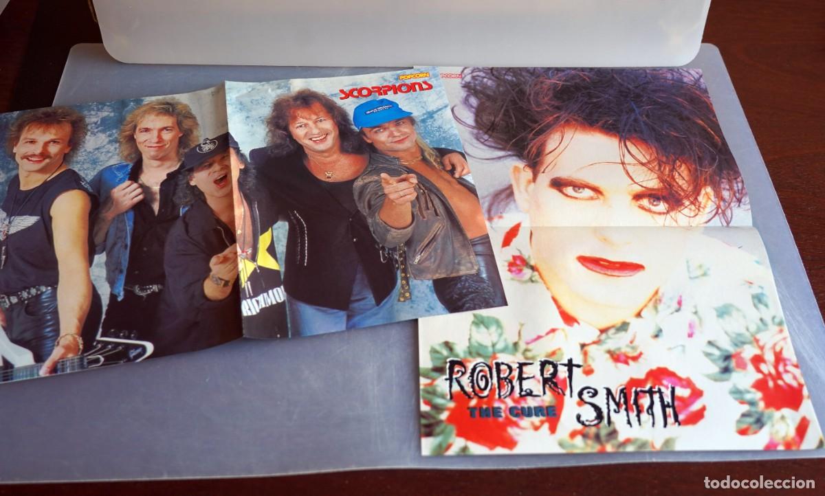 Coleccionismo de Revistas y Peri&oacute;dicos: Poster SCORPIONS Y THE CURE