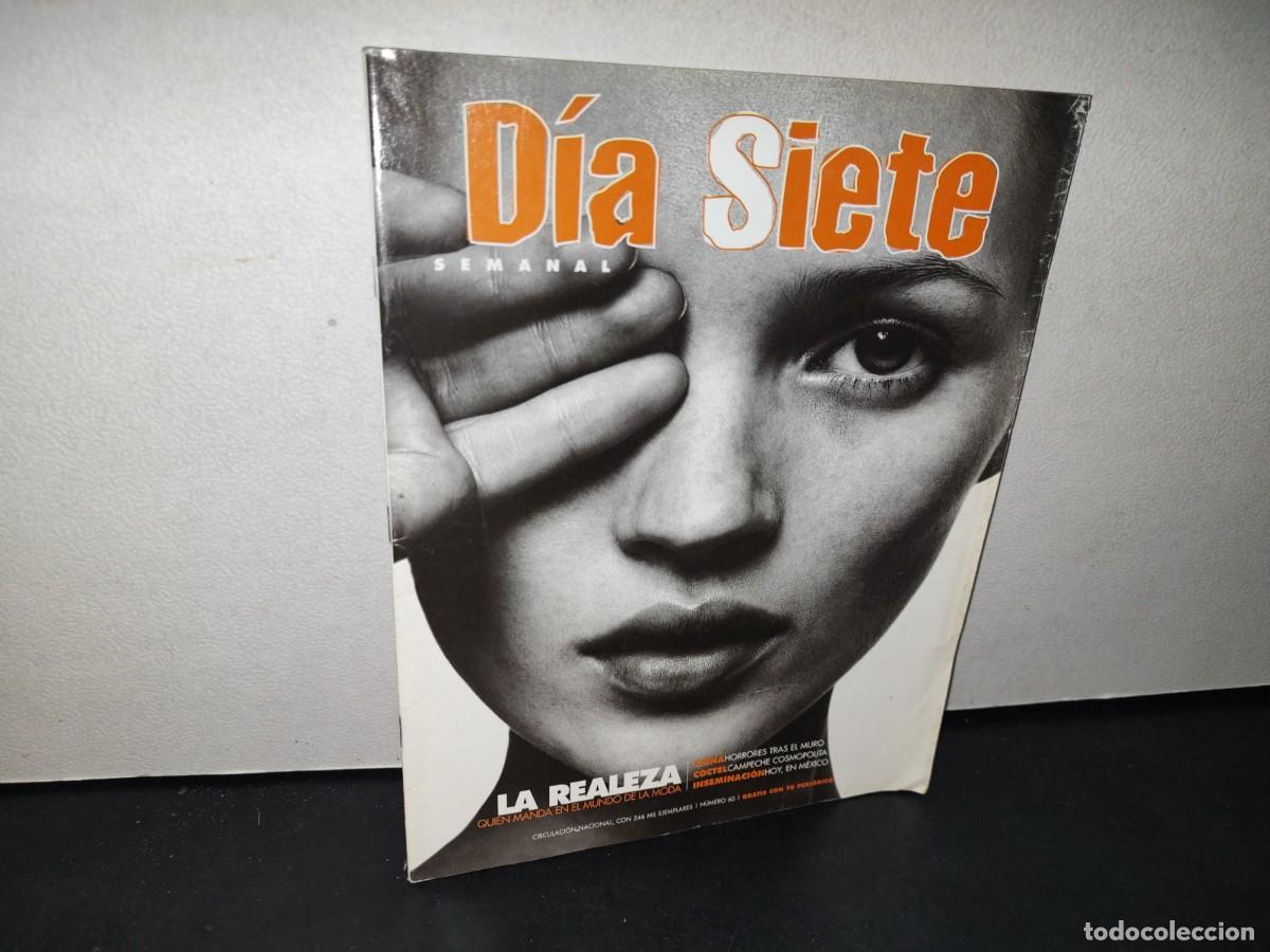 Collection Magazines and Newspapers: 166- REVISTA D&Iacute;A SIETE. LA REALEZA. QUI&Eacute;N MANDA EN EL MUNDO DE LA MODA. NO. 60 - A&Ntilde;O 2002