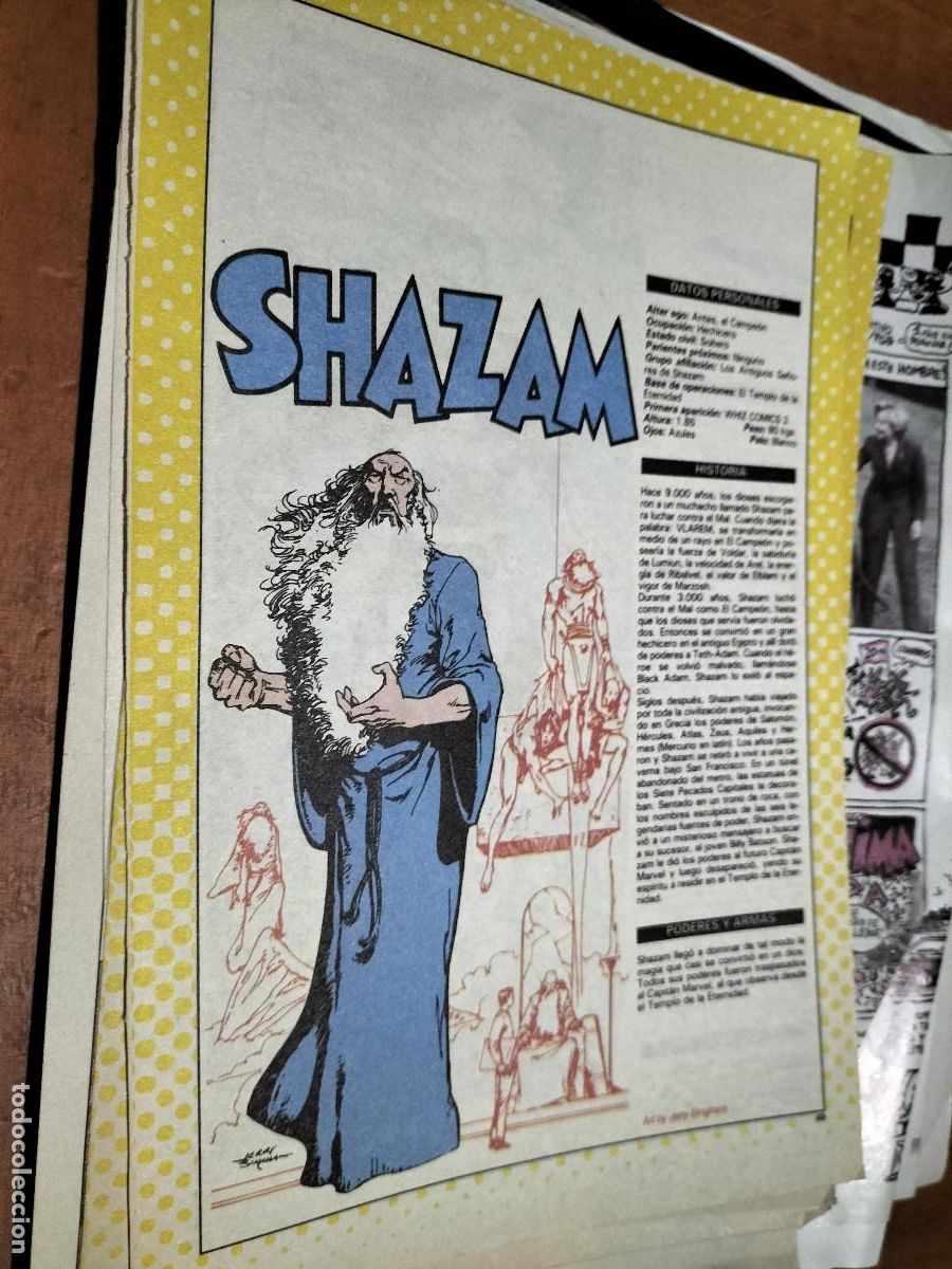 Collection Magazines and Newspapers: SHAZAM. DC. FICHA PERSONAJE. 1 P&Aacute;GINAS. ART&Iacute;CULO EXTRAIDO DE REVISTA. BUEN ESTADO