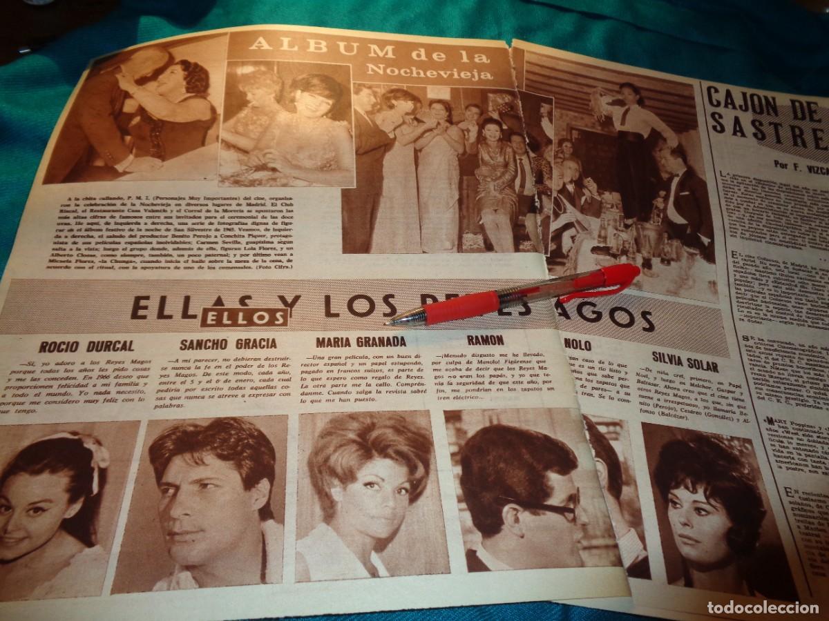 Coleccionismo de Revistas y Peri&oacute;dicos: RECORTE : ALBUM DE NOCHEVIEJA : LOLA FLORES, SANCHO GRACIA, ROCIO DURCAL. CINE EN 7 DIAS, ENERO 1966
