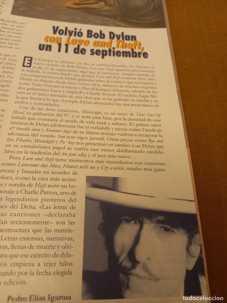Coleccionismo de Revistas y Peri&oacute;dicos: PRESENTACI&Oacute;N DE LOVE AND THEFT, NUEVO DISCO DE BOB DYLAN. RECORTE EXTRA&Iacute;DO DE HIKA OCTUBRE 2001