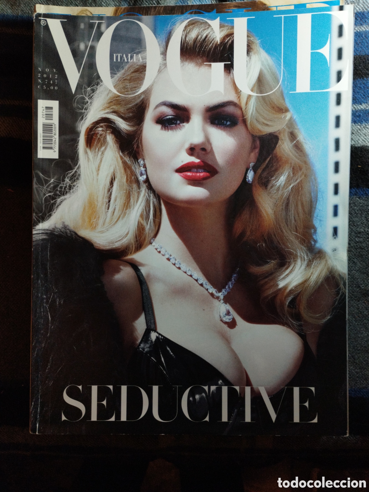 Coleccionismo de Revistas y Peri&oacute;dicos: VOGUE ITALIA 747#2012