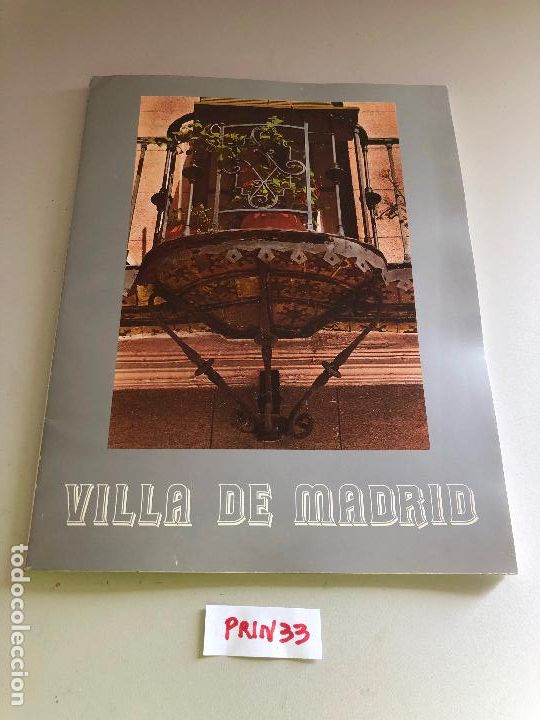 Sammeln von Zeitschriften und Zeitungen: Villa de Madrid