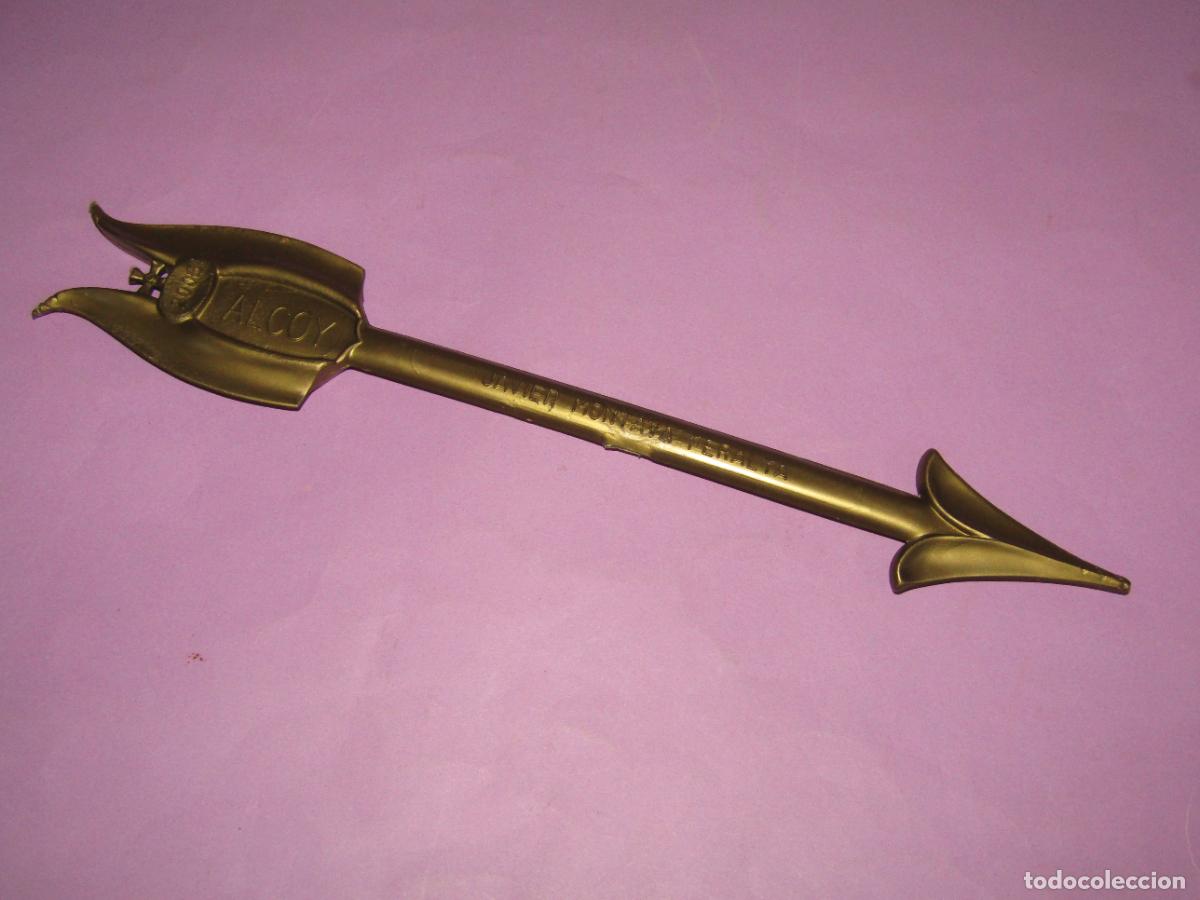 Collection Magazines and Newspapers: Antigua Flecha SAN JORDIET A&ntilde;o 2005 Javier Montava Peralta de Fila VERDS Moros y Cristianos en Alcoy