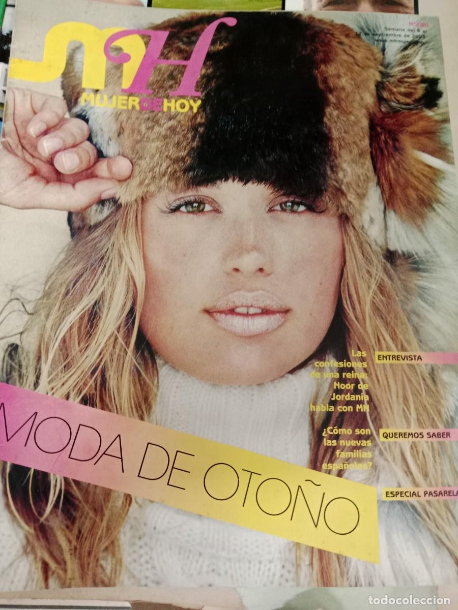 Collection Magazines and Newspapers: CU-07 REVISTA MUJER DE HOY MODA DE OTO&Ntilde;O