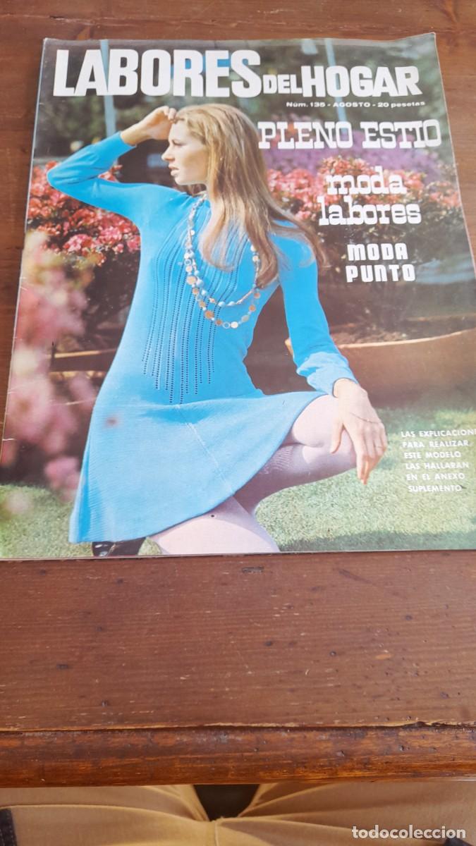 Coleccionismo de Revistas y Peri&oacute;dicos: Revista con patr&oacute;n costura coser Labores del hogar 135 mu&ntilde;eca guitarra m&uacute;sica almohad&oacute;n Thailandes