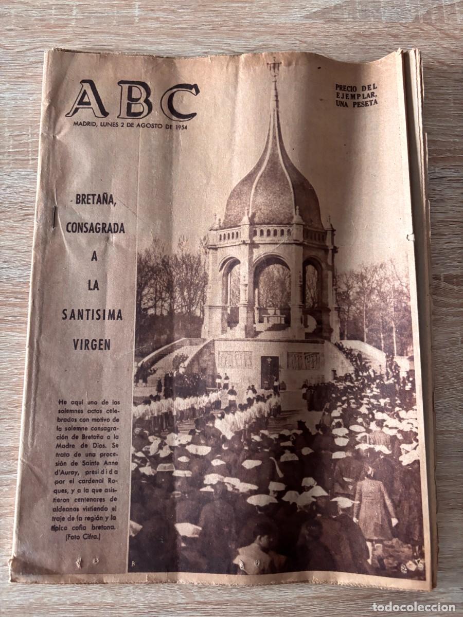 Coleccionismo de Revistas y Peri&oacute;dicos: ABC. 2 DICIEMBRE 1954. N&ordm; 15102. BRETA&Ntilde;A, CONSAGRADA A LA SANTISIMA VIRGEN. LEER