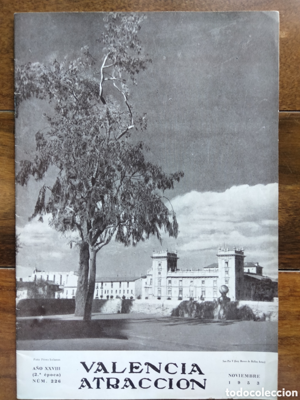 Coleccionismo de Revistas y Peri&oacute;dicos: Revista Valencia Atracci&oacute;n, noviembre 1953