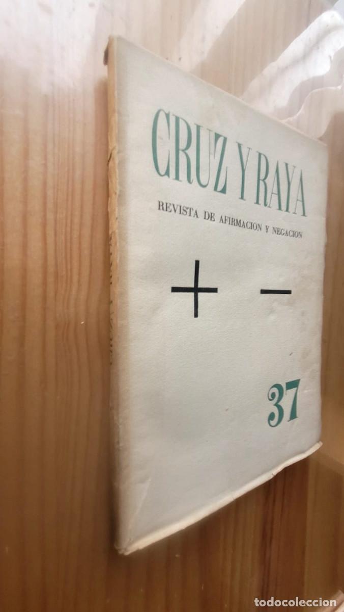 Coleccionismo de revistas y peri&oacute;dicos: Cruz y Raya. Revista de afirmaci&oacute;n y negaci&oacute;n n&ordm; 37, ABRIL 1936 - JOS&Eacute; BERGAMIN (DIR.)