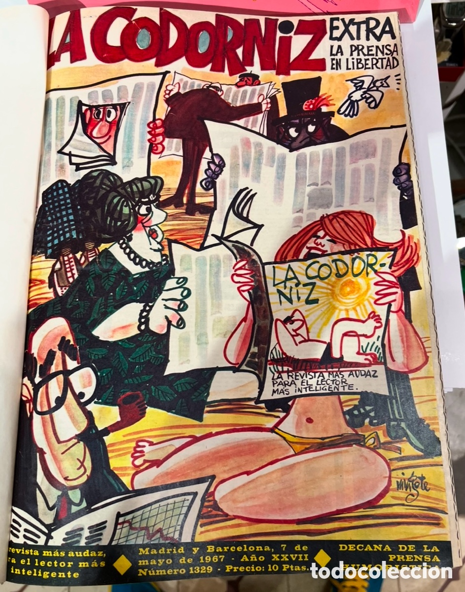 Sammeln von Zeitschriften und Zeitungen: Revista LA CODORNIZ. A&ntilde;os 1967-1977. 32 ejemplares encuadernados.