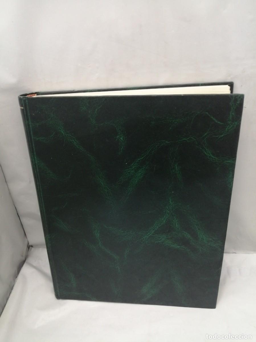 Collection Magazines and Newspapers: Revista CARRIL. Tomo con 10 revistas encuadernadas: Nums. 31 a 40 (1990 a 1994)