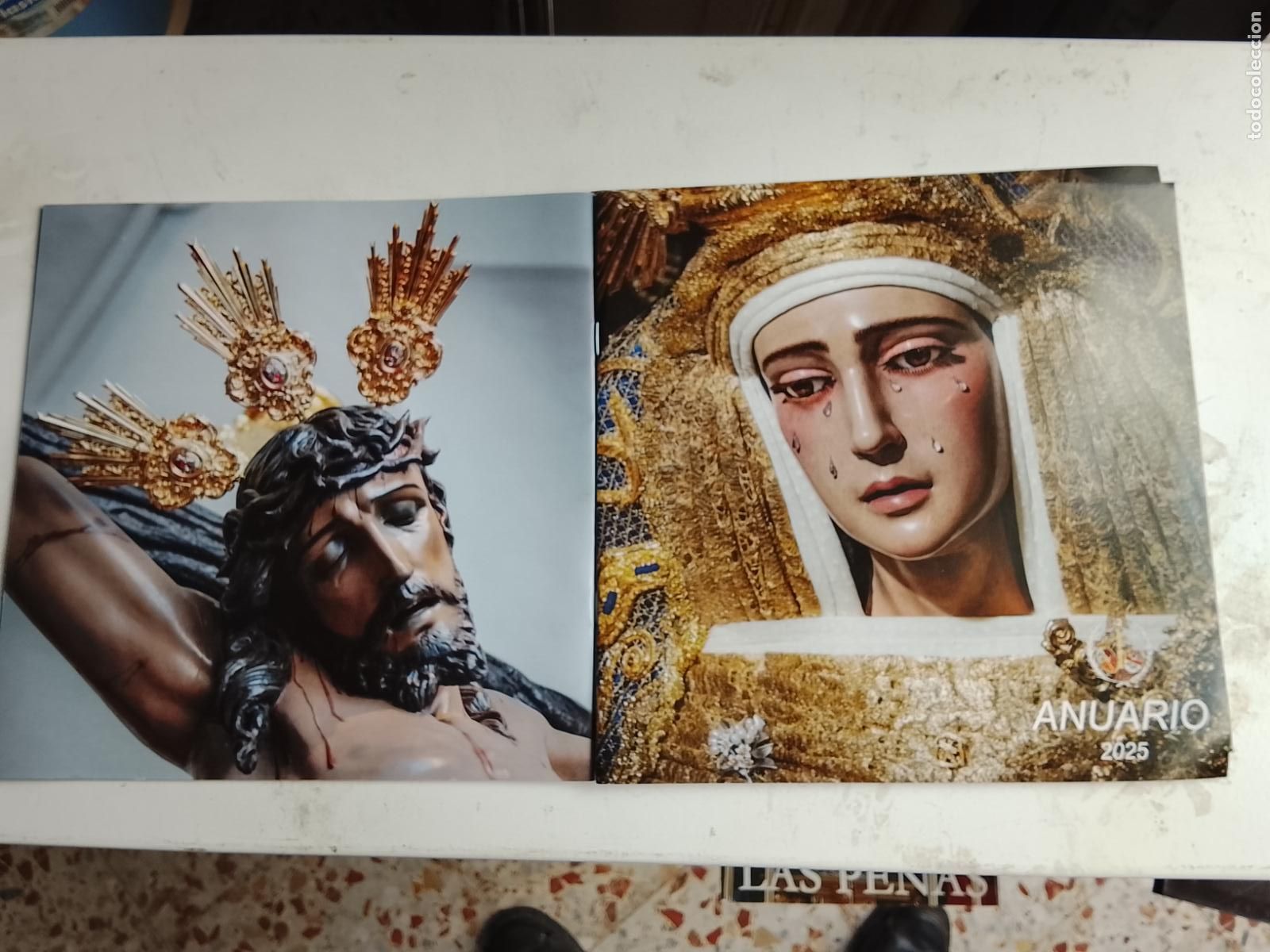 Coleccionismo de Revistas y Peri&oacute;dicos: Revista anuario 2025 Semana Santa Sevilla Virgen remedios amargura