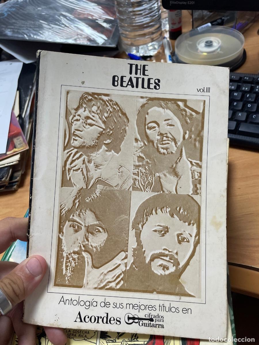 Coleccionismo de Revistas y Peri&oacute;dicos: The beatles antolog&iacute;a de sus mejores t&iacute;tulos en acordes vol iii libro