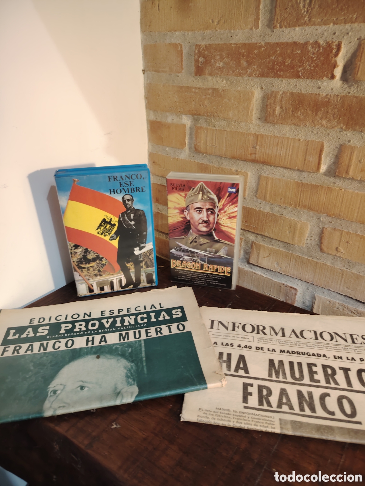 Sammeln von Zeitschriften und Zeitungen: Lote Francisco Franco