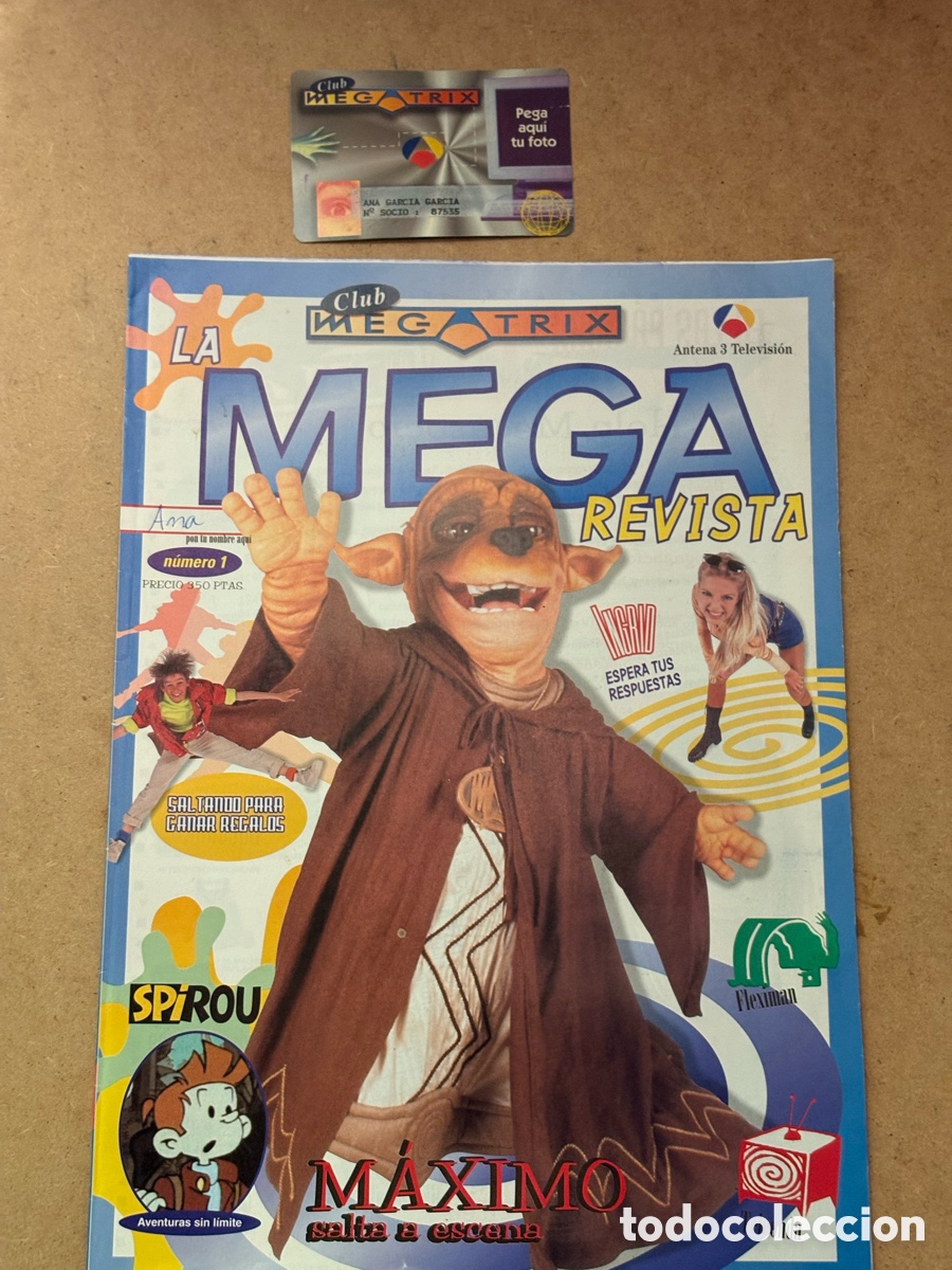 Coleccionismo de Revistas y Peri&oacute;dicos: Revista y carnet Megatrix (A21)