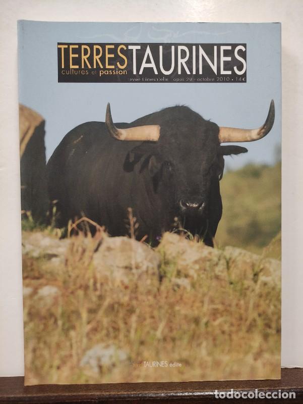 Collectionnisme de Revues et Journaux: TERRES TAURINES - 29 - CULTURES ET PASSION - ANDR&Eacute; VIARD - TIERRAS TAURINAS