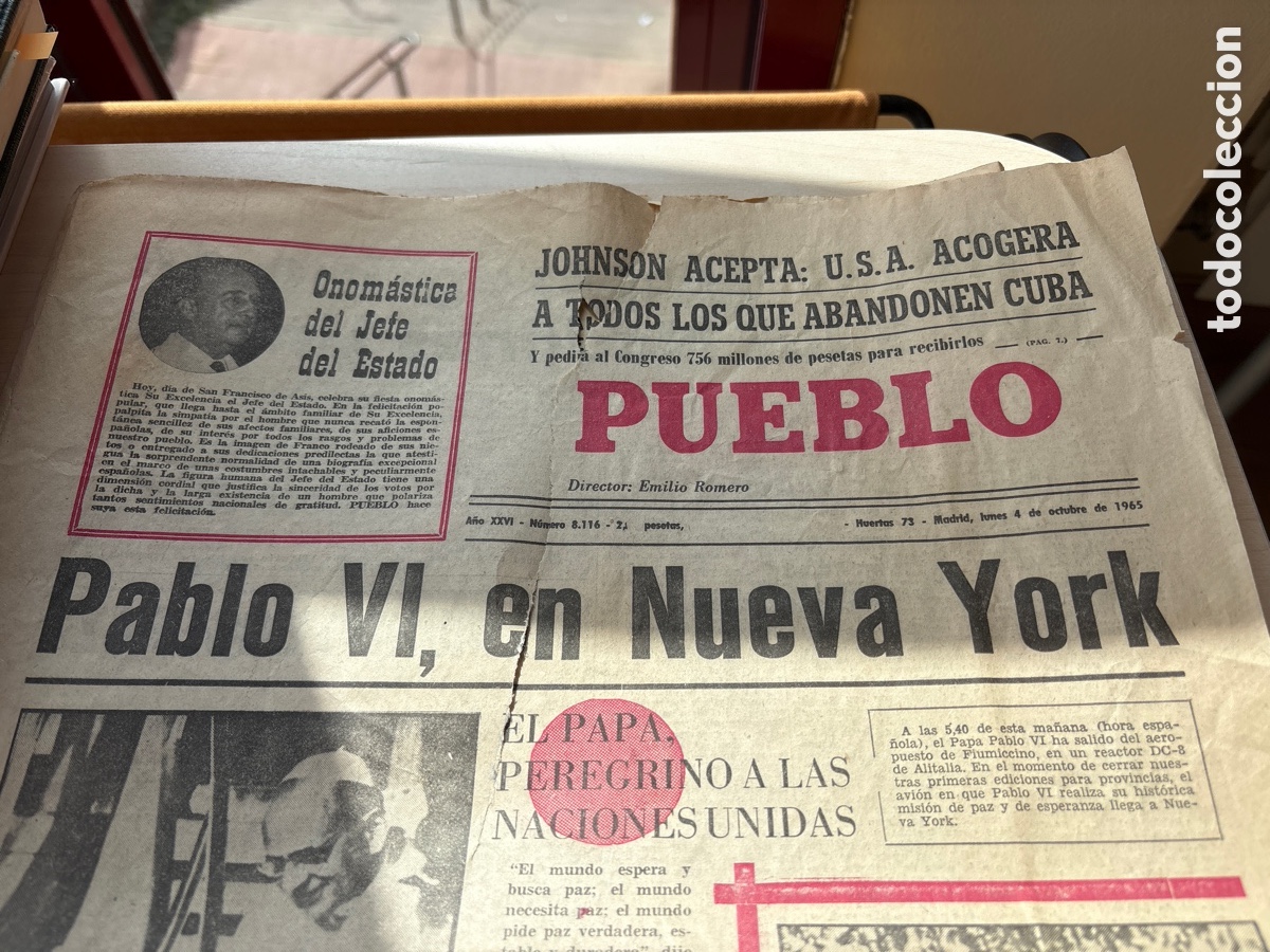 Coleccionismo de Revistas y Peri&oacute;dicos: 4 p&aacute;ginas peri&oacute;dico Pueblo 1965. Franco, publicidad Ginebra, Vivienda, Papa Pablo VI, Toros