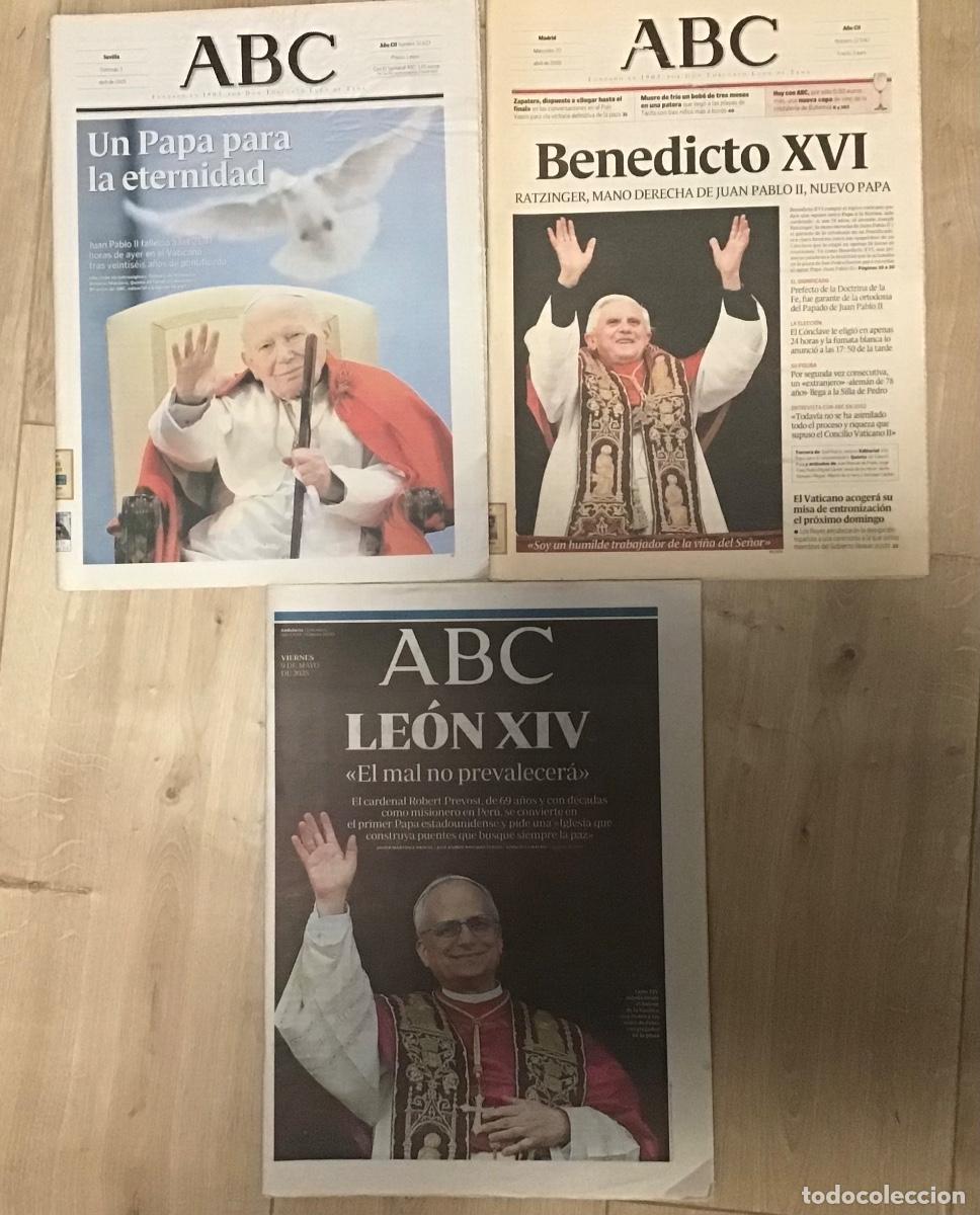 Coleccionismo de Revistas y Peri&oacute;dicos: Lote 3 diarios ABC Papa Juan Pablo II, Benedicto XVI y Le&oacute;n XIV