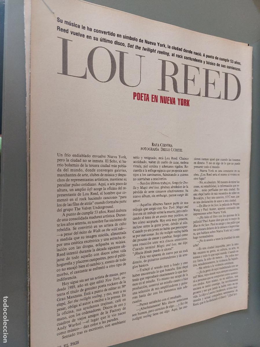Coleccionismo de Revistas y Peri&oacute;dicos: LOU REED. POETA EN NEW YORK. M&Uacute;SICA. 3 P&Aacute;GINAS. ART&Iacute;CULO EXTRAIDO DE REVISTA. GRAPA. COMPLETO