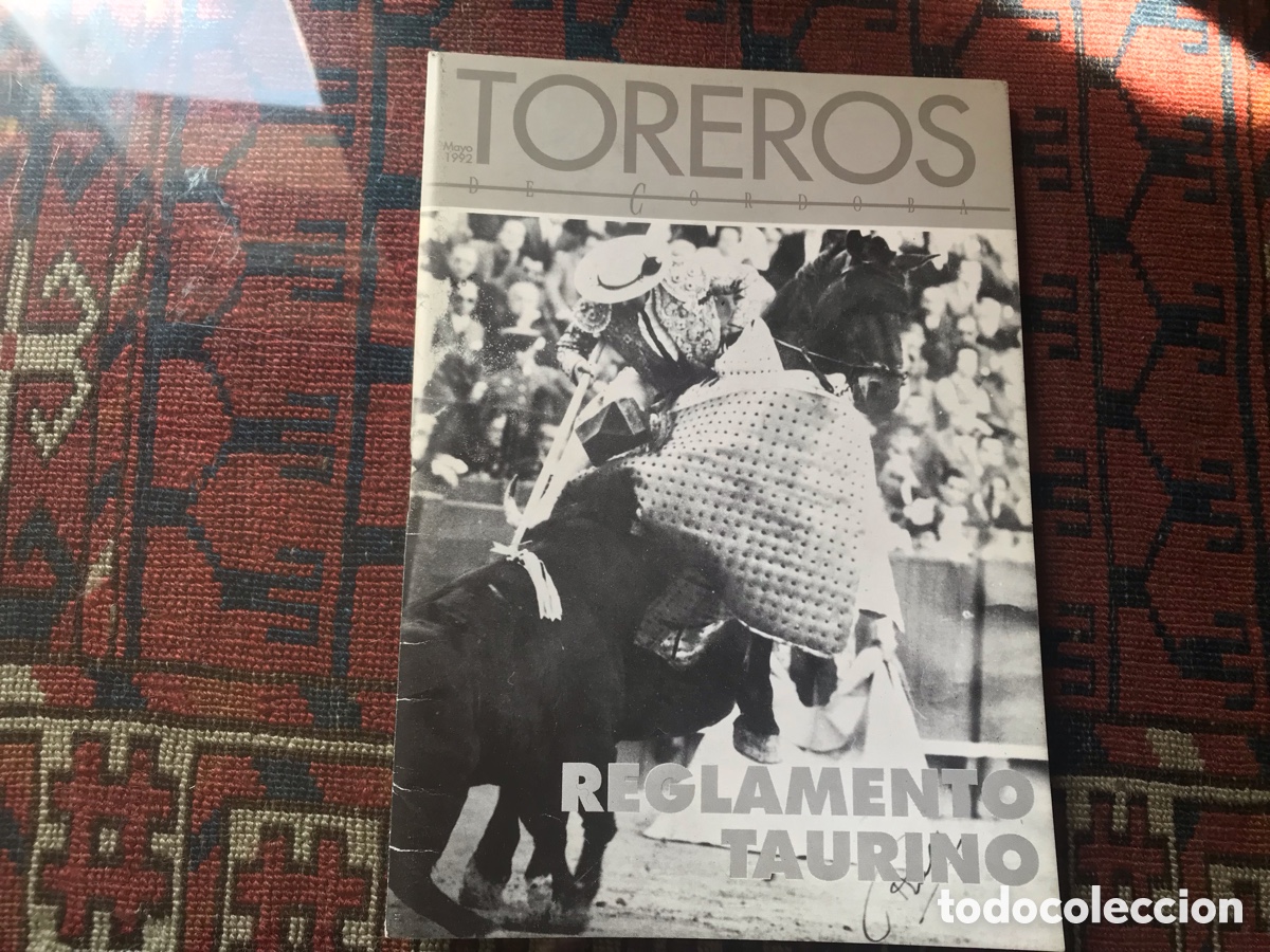 Coleccionismo de Revistas y Peri&oacute;dicos: Toreros de C&oacute;rdoba. Reglamento taurino. 1992