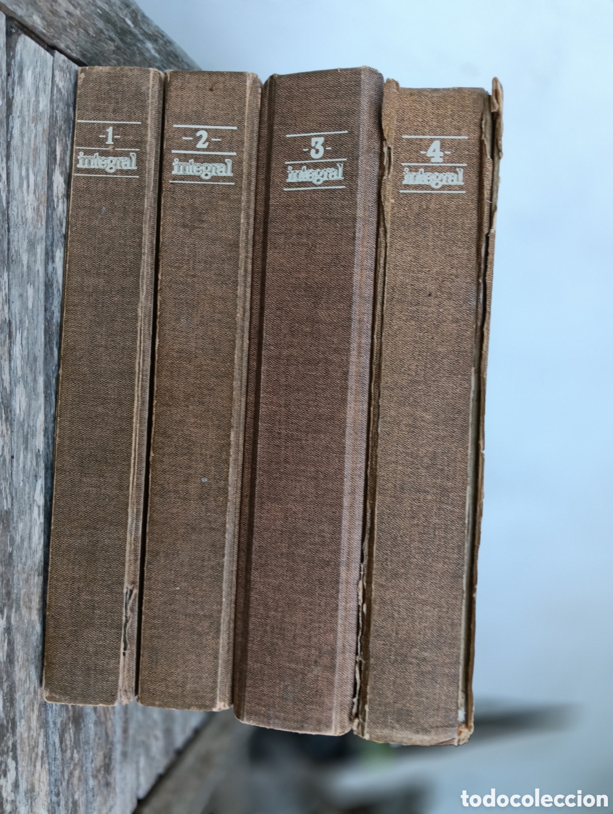 Coleccionismo de Revistas y Peri&oacute;dicos: Revista integral, 4 tomos, n&uacute;meros del 1 al 40