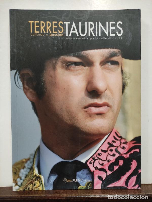 Collectionnisme de Revues et Journaux: TERRES TAURINES - 28 - CULTURES ET PASSION - ANDR&Eacute; VIARD - TIERRAS TAURINAS