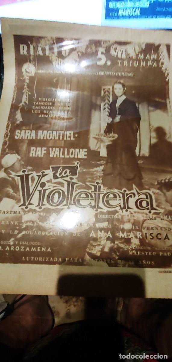 Collection Magazines and Newspapers: hoja publicidad pelicula