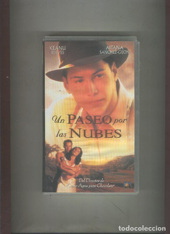 Collectionnisme de Revues et Journaux: Video VHS: Un paseo por las nubes (Keanu Reeves-Aitana Sanchez Gijon) - Varios
