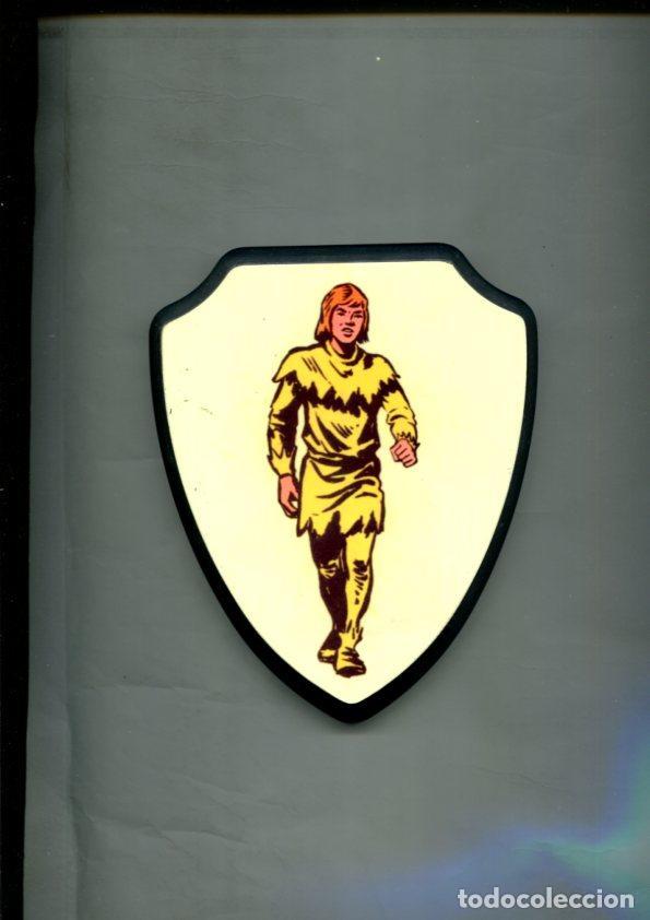 Collection Magazines and Newspapers: Escudo pared peque&ntilde;o: Crispin - Varios