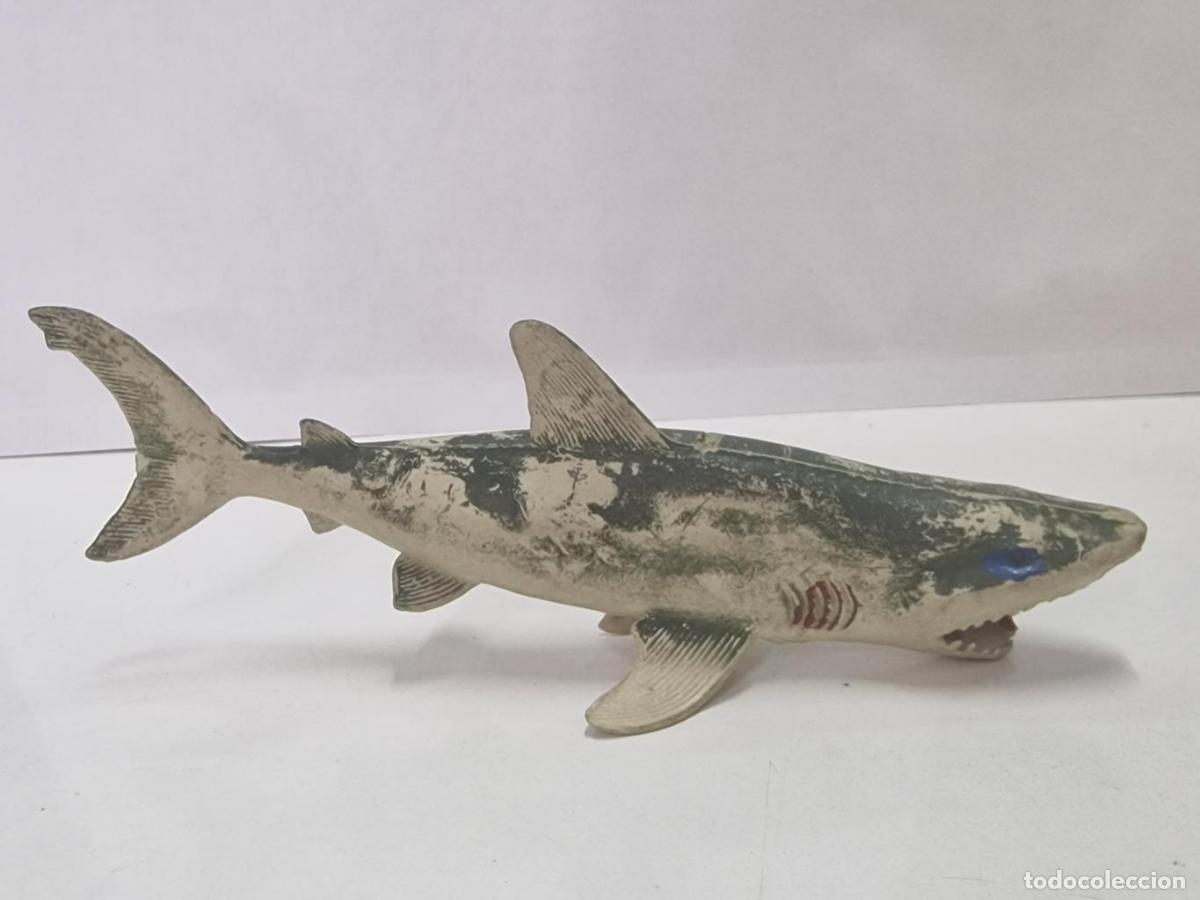 Collectionnisme de Revues et Journaux: Figura goma: Tiburon (algo descolorido) - NULL