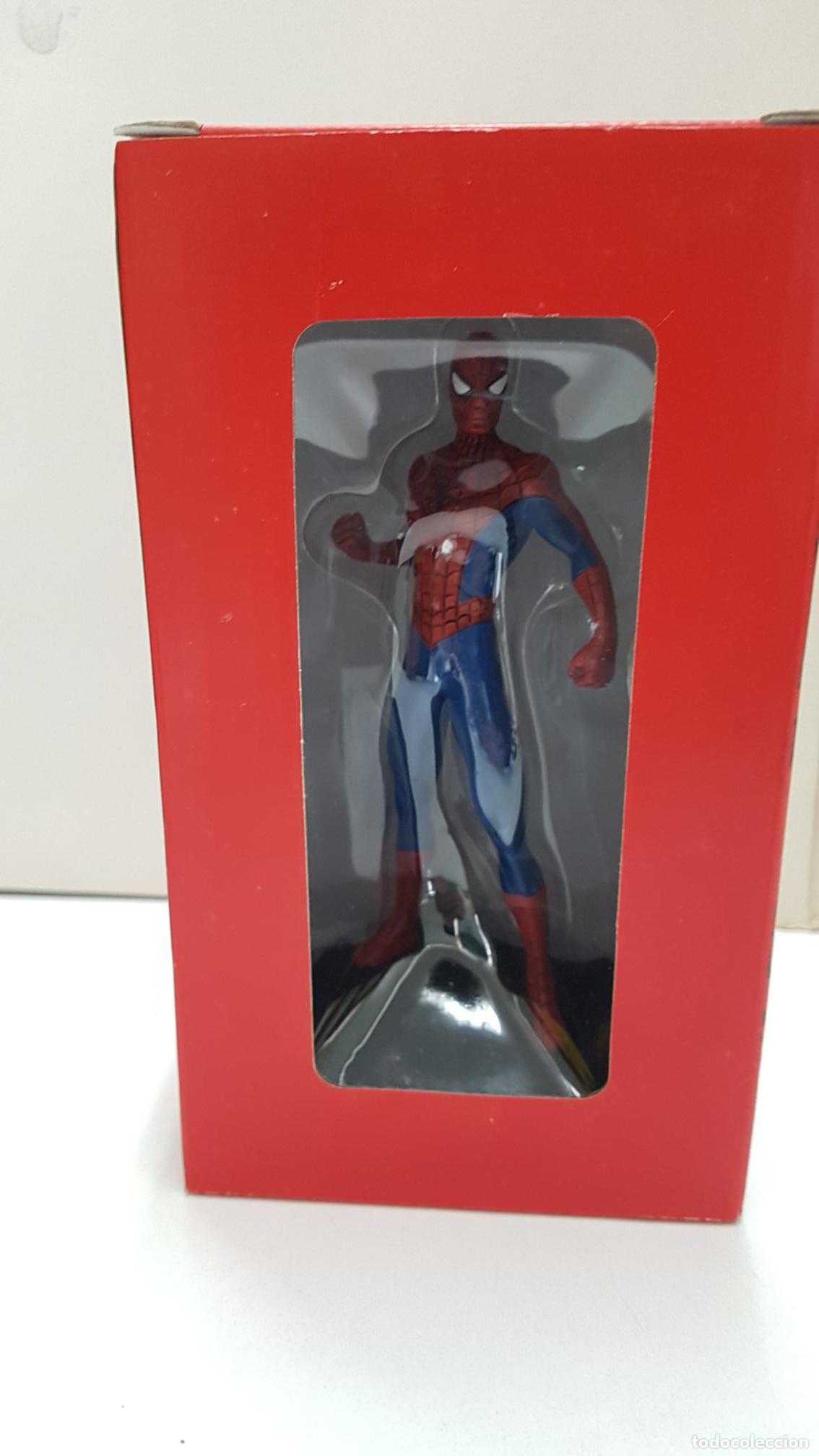 Collectionnisme de Revues et Journaux: Figura resina: Spiderman. 2016 Marvel. 14 cm de altura.