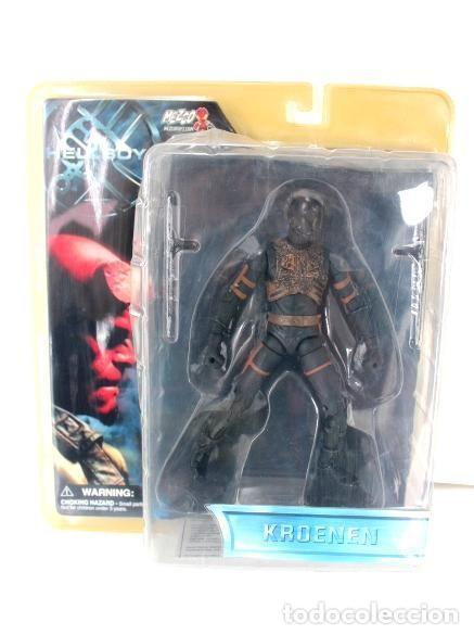 Collection Magazines and Newspapers: Figura/Figure: KROENEN - Hellboy (Mezco Toys) - Columbia Pictures