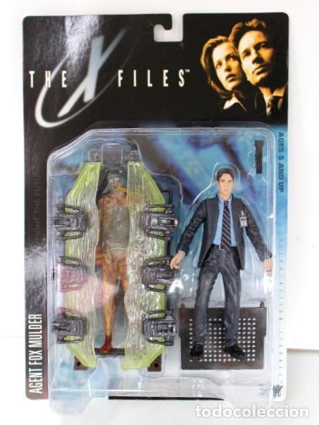 Collectionnisme de Revues et Journaux: Figura/Figure: Agent FOX MULDER - THE X FILES (McFarlane) - THE X FILES