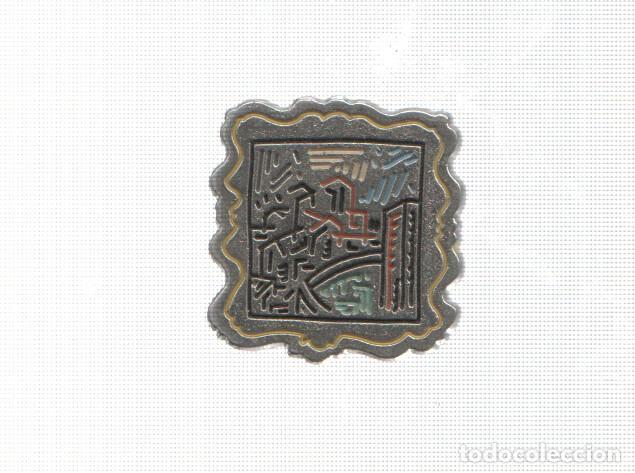 Collezionismo di Riviste e Giornali: Pins: Terra Alta - Comarcas de Catalu&ntilde;a, Coleccionable Catalu&ntilde;a Moderna - El Pais