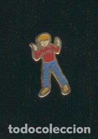 Coleccionismo de Revistas y Peri&oacute;dicos: Pins: Cuto - Varios