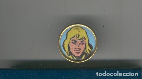 Collection Magazines and Newspapers: Pins: Crispin, serie El Capitan Trueno - Varios