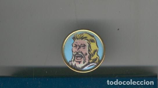 Collection Magazines and Newspapers: Pins: Ricardo Corazon de Leon, serie El Capitan Trueno - Varios