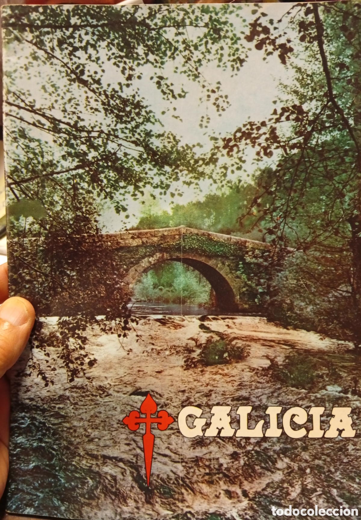 Coleccionismo de Revistas y Peri&oacute;dicos: Vieja revista Galicia