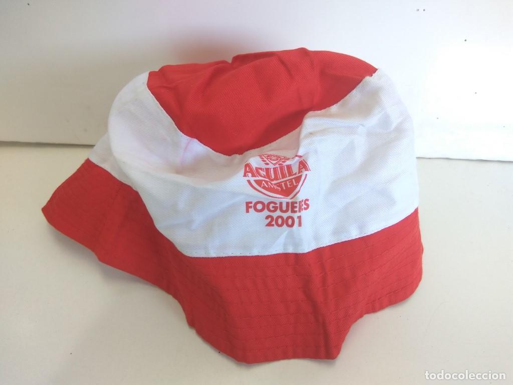 Collectionnisme de Revues et Journaux: GORRO: GORRO TIPO PESCA - PROMOCIONAL AGUILA AMSTEL FOGUERES SANT JOAN ALICANTE 2001 (Rojo y Blanco)