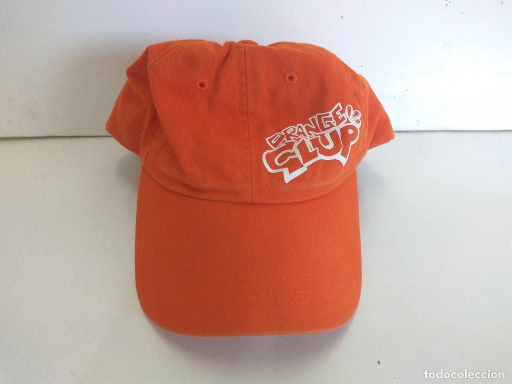 Collectionnisme de Revues et Journaux: Gorra: GORRA ORANGE GLUP. Promocional EROSKI-CONSUMER (Naranja) - Nike