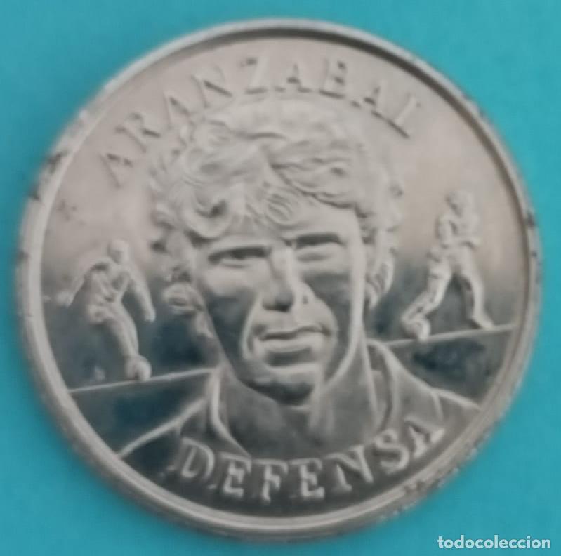 Sammeln von Zeitschriften und Zeitungen: Monedas de la Selecci&oacute;n: defensa Aranzabal - Varios