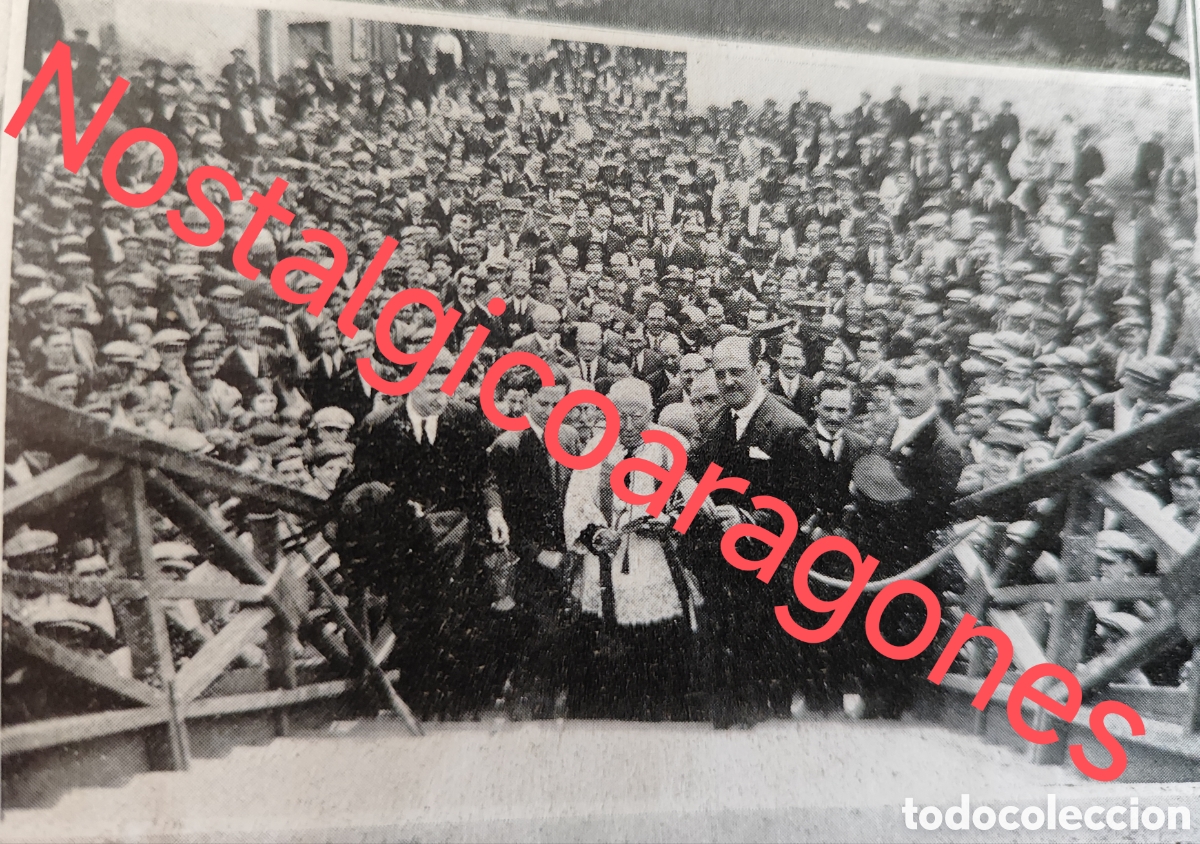 Collezionismo di Riviste e Giornali: inauguraci&oacute;n pasarela via ferrea Barrio Sans Barcelona foto revista princ siglo XX 192B