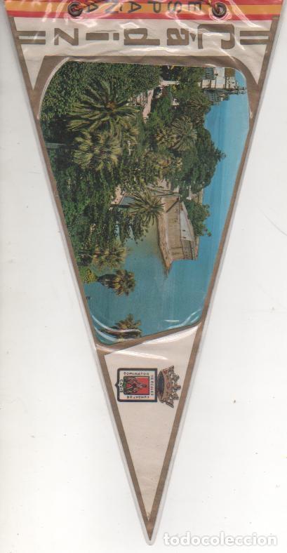 Collection Magazines and Newspapers: Banderin E00344: Banderin Muralla en el Mar, C&aacute;diz - NULL