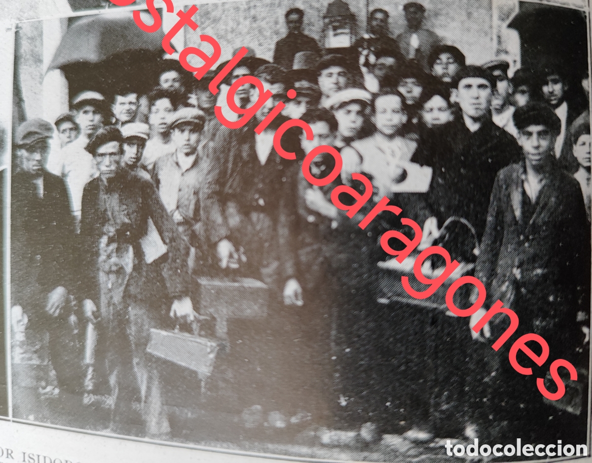 Coleccionismo de Revistas y Peri&oacute;dicos: Seis limpiabotas sin billete ilesos tren expreso Palma Rio foto revista princ siglo XX 192B