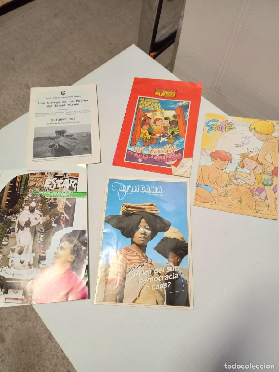 Coleccionismo de Revistas y Peri&oacute;dicos: Revistas religiosas.