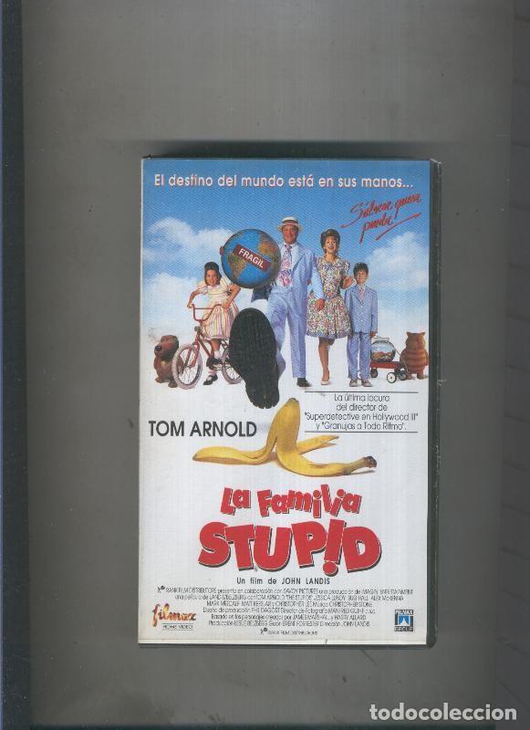 Coleccionismo de Revistas y Peri&oacute;dicos: Video VHS: La familia Stupid con Tom Arnold - Varios
