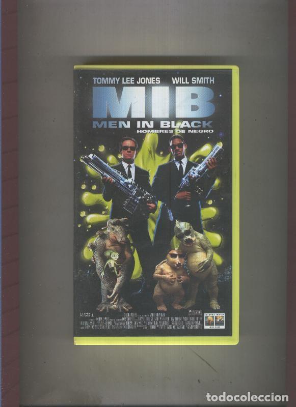 Coleccionismo de Revistas y Peri&oacute;dicos: Video VHS: Men in Black: Hombres de Negros con Tommy Lee Jones y Will Smith - Varios